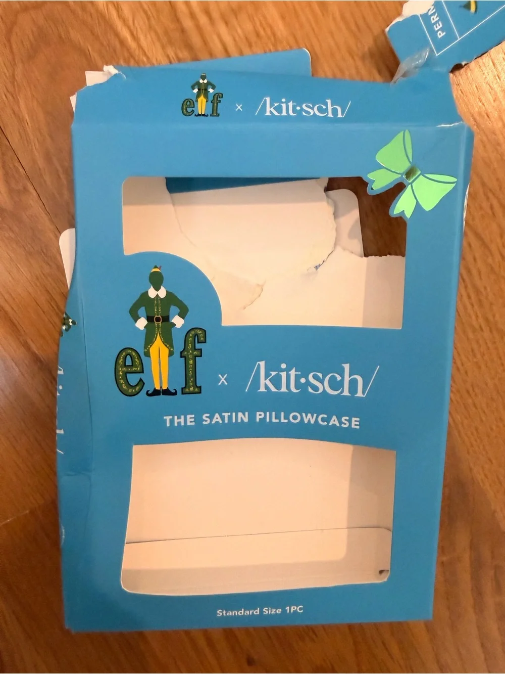 Kitsch Elf Satin Pillowcase with zipper for skin & hair | Standard size NWT